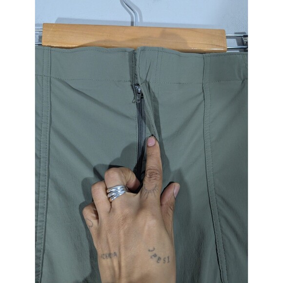 Eddie Bauer Womens Sage Performance Active Skort Sz 16 Outdoor Hiking Gorpcore - Picture 6 of 8